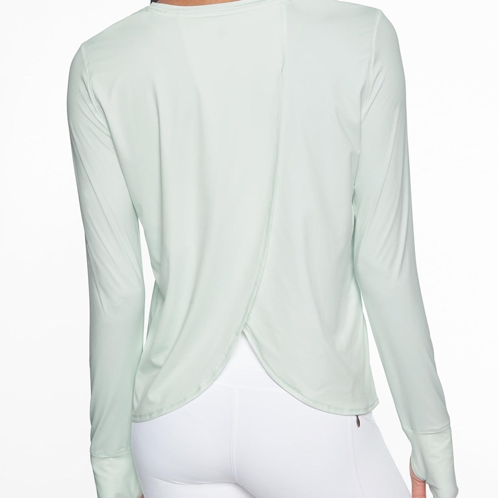 ATHLETA MINT GREEN SHIRT SIZE SMALL